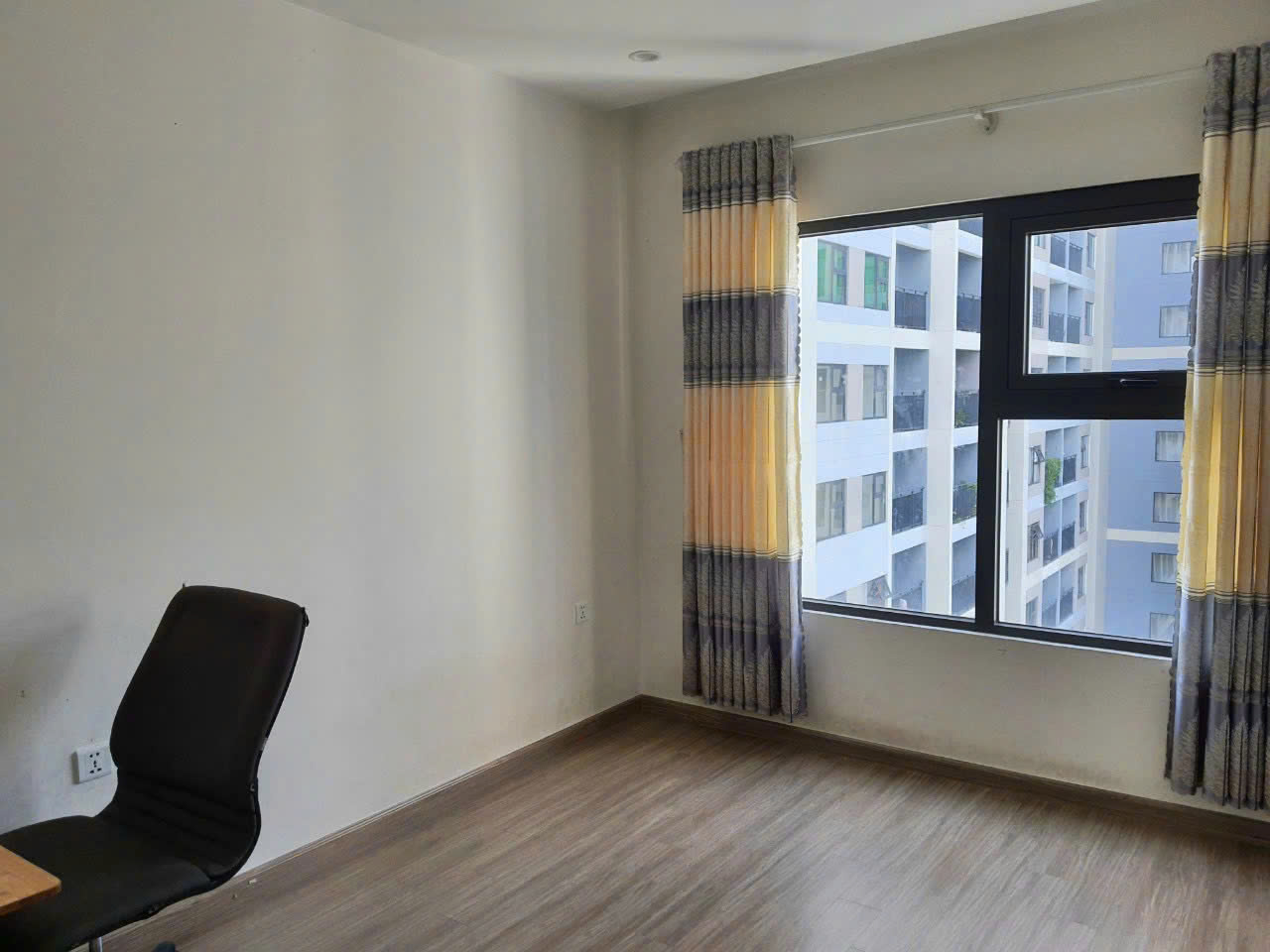 ban can ho 1pn+ rainbow gia tot – so hong san, view cong vien dep