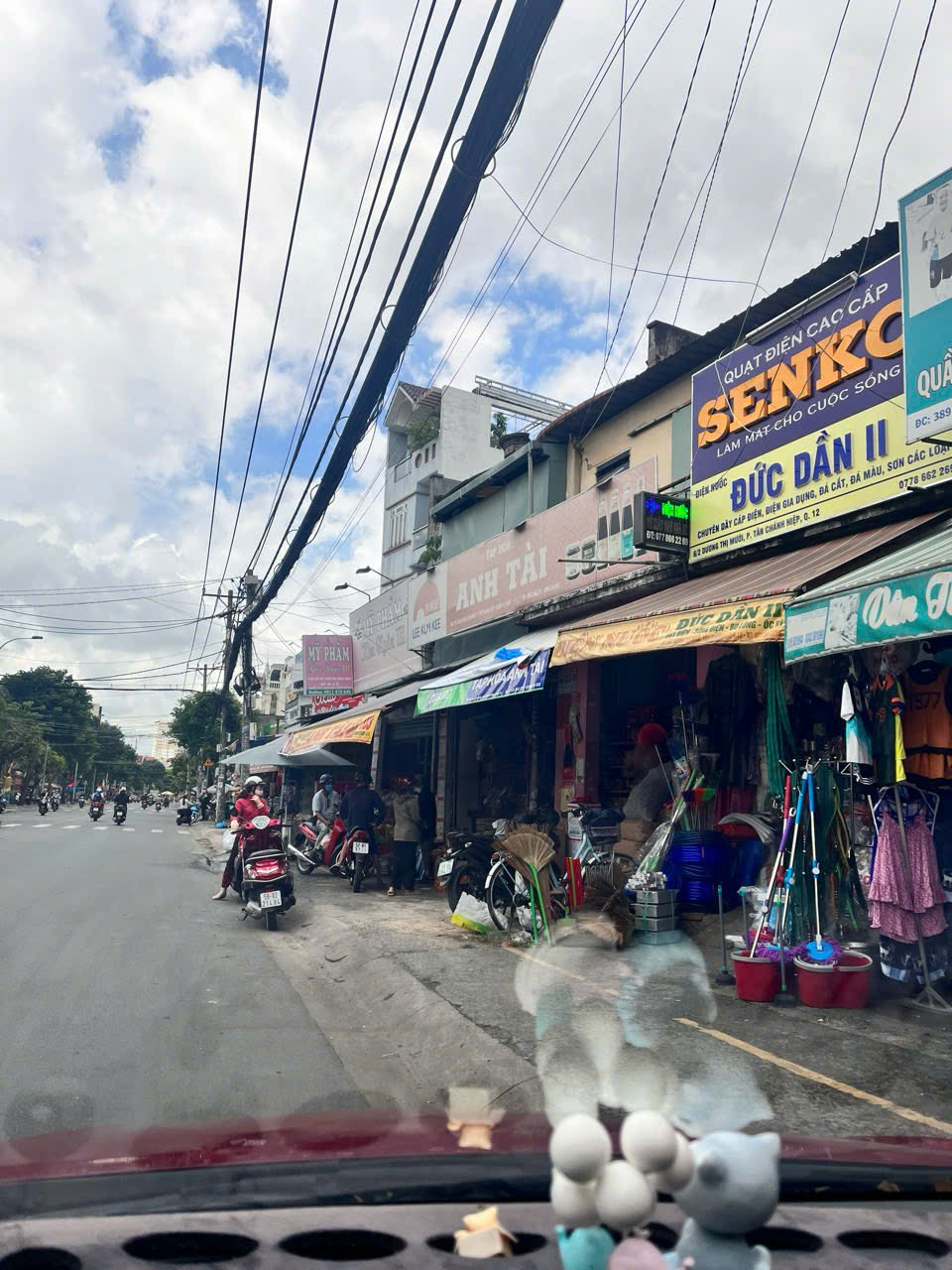 ban nha mat tien duong thi muoi, quan 12,
