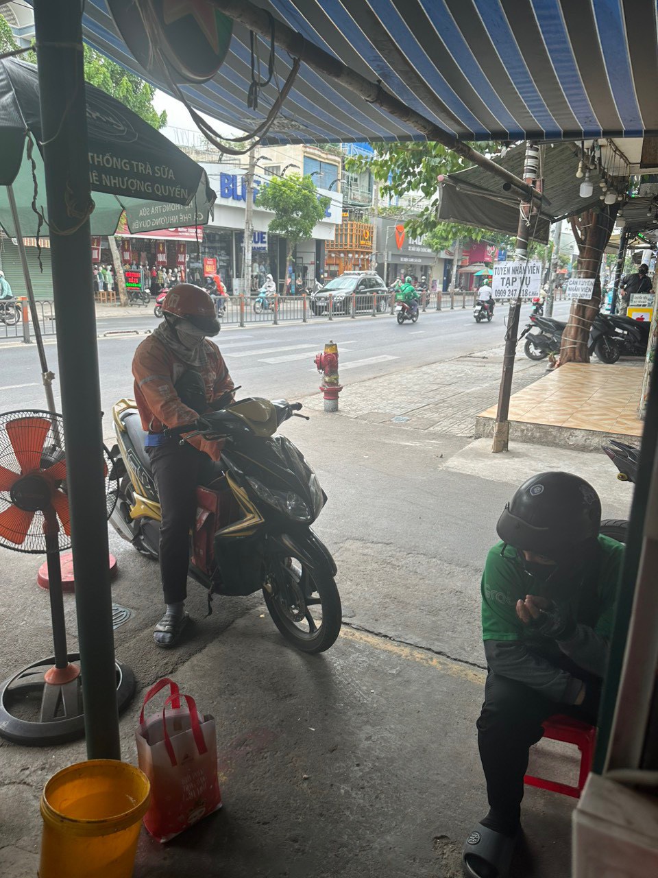 chinh chu can sang nhuong hoac cho thue lai mat bang 2 mat tien duong quang trung, phuong 8, go vap, tp hcm